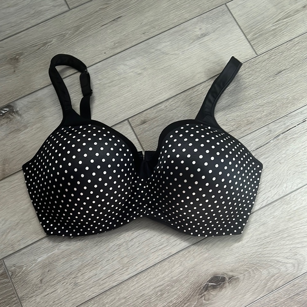 Playtex Secrets Shapes & Supports Balconette Full Figure Underwire Bra